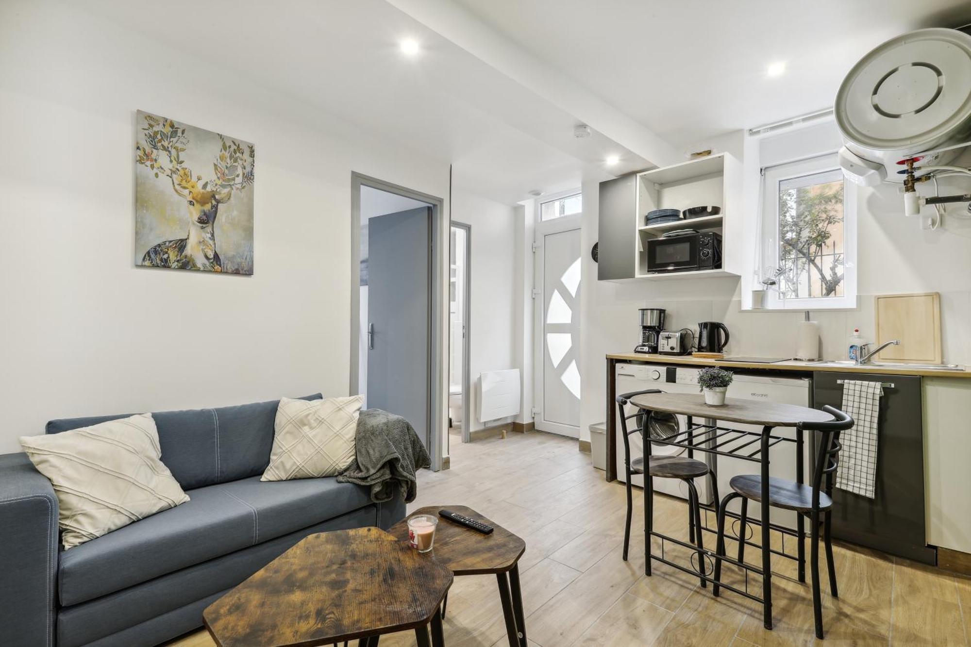 Chic Cosy Apart With Parking La Ferte-sous-Jouarre Exterior photo